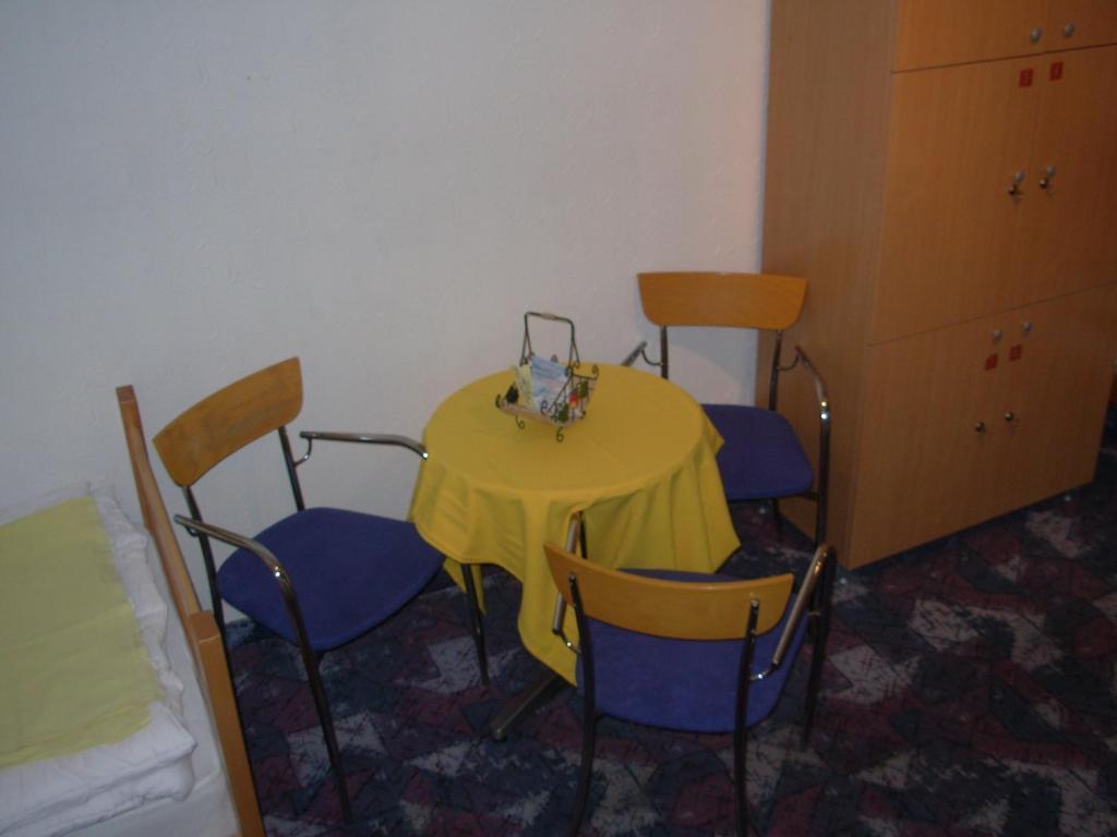 Hostel 021 Novi Sad Extérieur photo