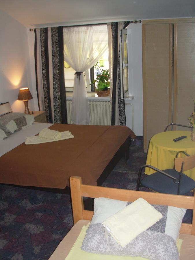 Hostel 021 Novi Sad Extérieur photo